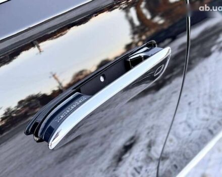 Мерседес Maybach S-Class, объемом двигателя 4 л и пробегом 34 тыс. км за 189000 $, фото 26 на Automoto.ua
