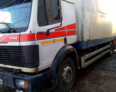 Белый Мерседес SK, объемом двигателя 12 л и пробегом 850 тыс. км за 6000 $, фото 2 на Automoto.ua