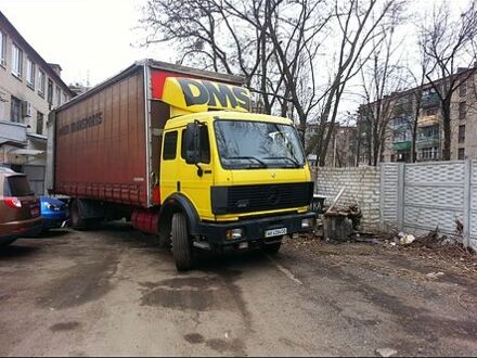 Мерседес SK 1994 у Харкові на Automoto.ua Жовтий Мерседес SK, об'ємом двигуна 11.2 л та пробігом 890 тис. км за 7820 $, фото 1 на Automoto.ua