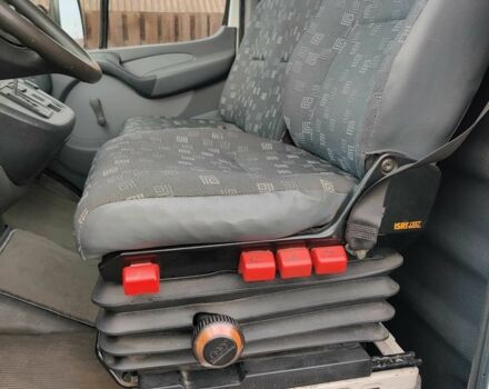 Мерседес Sprinter 416 2006 в Луцке на Automoto.ua Мерседес Sprinter 416, объемом двигателя 0 л и пробегом 0 тыс. км за 17000 $, фото 7 на Automoto.ua