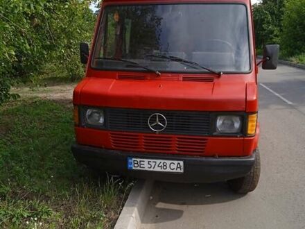 Мерседес T-Class 1990 у Кропивницькому (Кіровограді) на Automoto.ua Червоний Мерседес T-Class, об'ємом двигуна 2.3 л та пробігом 600 тис. км за 1850 $, фото 1 на Automoto.ua