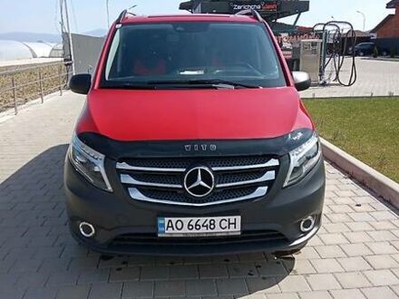 Мерседес Vito 116 2016 в Виноградове на Automoto.ua Красный Мерседес Vito 116, объемом двигателя 2.1 л и пробегом 189 тыс. км за 21650 $, фото 1 на Automoto.ua