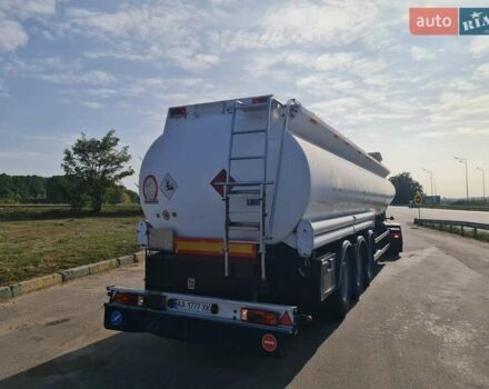 Мерцерон М-343 SМ 1999 в Виннице на Automoto.ua Серый Мерцерон М-343 SМ, объемом двигателя 0 л и пробегом 199 тыс. км за 33835 $, фото 22 на Automoto.ua