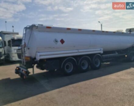 Мерцерон М-343 SМ 1999 в Виннице на Automoto.ua Серый Мерцерон М-343 SМ, объемом двигателя 0 л и пробегом 199 тыс. км за 33835 $, фото 18 на Automoto.ua