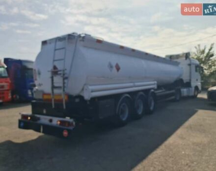 Мерцерон М-343 SМ 1999 в Виннице на Automoto.ua Серый Мерцерон М-343 SМ, объемом двигателя 0 л и пробегом 199 тыс. км за 33835 $, фото 19 на Automoto.ua