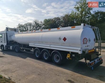 Мерцерон М-343 SМ 1999 в Виннице на Automoto.ua Серый Мерцерон М-343 SМ, объемом двигателя 0 л и пробегом 199 тыс. км за 33835 $, фото 36 на Automoto.ua