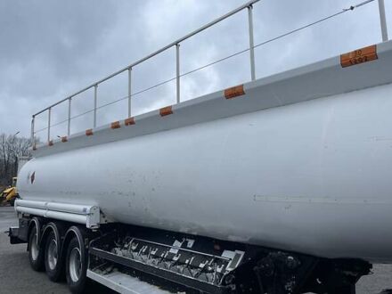Мерцерон М-343 SМ 1999 у Вінниці на Automoto.ua Сірий Мерцерон М-343 SМ, об'ємом двигуна 0 л та пробігом 199 тис. км за 42000 $, фото 1 на Automoto.ua