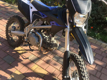 Микилон M 2021 в Хусте на Automoto.ua Черный Микилон M, объемом двигателя 0 л и пробегом 1 тыс. км за 750 $, фото 1 на Automoto.ua