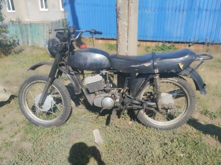 Мінськ 125 1980 у Александровке на Automoto.ua Мінськ 125, об'ємом двигуна 0.13 л та пробігом 0 тис. км за 73 $, фото 1 на Automoto.ua