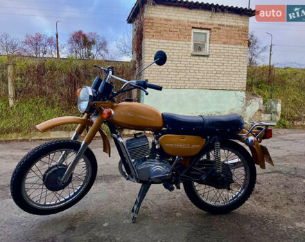 Желтый Минск 125, объемом двигателя 1.25 л и пробегом 9 тыс. км за 600 $, фото 7 на Automoto.ua
