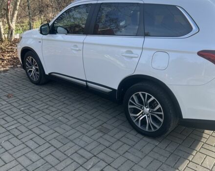 Білий Міцубісі 3000 ГТ, об'ємом двигуна 3 л та пробігом 156 тис. км за 16500 $, фото 4 на Automoto.ua