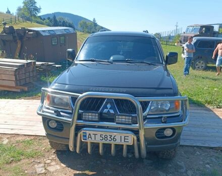 Чорний Міцубісі 500, об'ємом двигуна 3 л та пробігом 280 тис. км за 9000 $, фото 1 на Automoto.ua