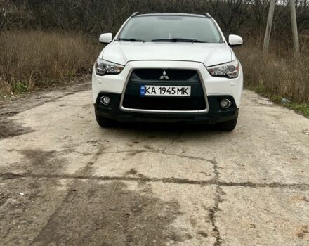 Білий Міцубісі АСХ, об'ємом двигуна 2 л та пробігом 220 тис. км за 10900 $, фото 3 на Automoto.ua