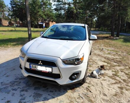 Мицубиси АСХ 2014 в Киеве на Automoto.ua Белый Мицубиси АСХ, объемом двигателя 2 л и пробегом 132 тыс. км за 12000 $, фото 2 на Automoto.ua