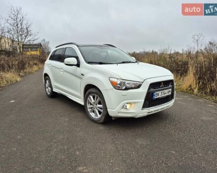 Білий Міцубісі АСХ, об'ємом двигуна 1.8 л та пробігом 312 тис. км за 10500 $, фото 2 на Automoto.ua