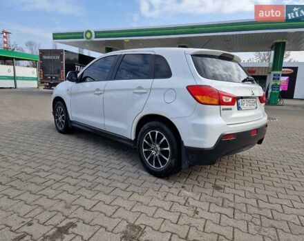 Белый Мицубиси АСХ, объемом двигателя 1.8 л и пробегом 146 тыс. км за 11184 $, фото 4 на Automoto.ua