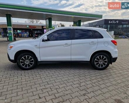 Белый Мицубиси АСХ, объемом двигателя 1.8 л и пробегом 146 тыс. км за 11184 $, фото 3 на Automoto.ua