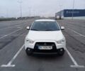 Белый Мицубиси АСХ, объемом двигателя 1.59 л и пробегом 125 тыс. км за 8900 $, фото 2 на Automoto.ua