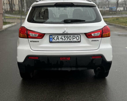 Білий Міцубісі АСХ, об'ємом двигуна 1.8 л та пробігом 208 тис. км за 8900 $, фото 6 на Automoto.ua
