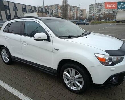 Белый Мицубиси АСХ, объемом двигателя 2 л и пробегом 163 тыс. км за 11700 $, фото 4 на Automoto.ua