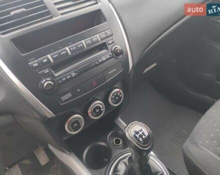 Білий Міцубісі АСХ, об'ємом двигуна 2 л та пробігом 233 тис. км за 8850 $, фото 16 на Automoto.ua