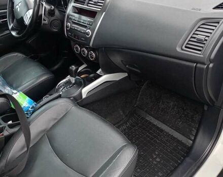 Белый Мицубиси АСХ, объемом двигателя 2 л и пробегом 163 тыс. км за 11700 $, фото 15 на Automoto.ua