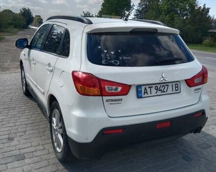 Белый Мицубиси АСХ, объемом двигателя 1.59 л и пробегом 303 тыс. км за 8500 $, фото 11 на Automoto.ua