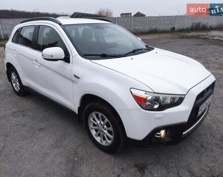 Білий Міцубісі АСХ, об'ємом двигуна 2 л та пробігом 233 тис. км за 8850 $, фото 2 на Automoto.ua