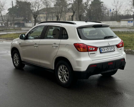 Белый Мицубиси АСХ, объемом двигателя 1.8 л и пробегом 207 тыс. км за 8700 $, фото 6 на Automoto.ua