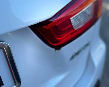 Білий Міцубісі АСХ, об'ємом двигуна 2 л та пробігом 170 тис. км за 9900 $, фото 8 на Automoto.ua