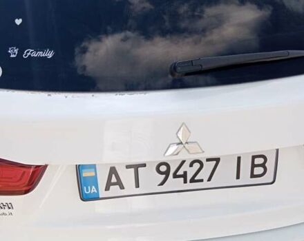 Белый Мицубиси АСХ, объемом двигателя 1.59 л и пробегом 303 тыс. км за 8500 $, фото 4 на Automoto.ua