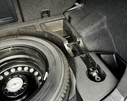 Белый Мицубиси АСХ, объемом двигателя 1.8 л и пробегом 206 тыс. км за 8800 $, фото 19 на Automoto.ua