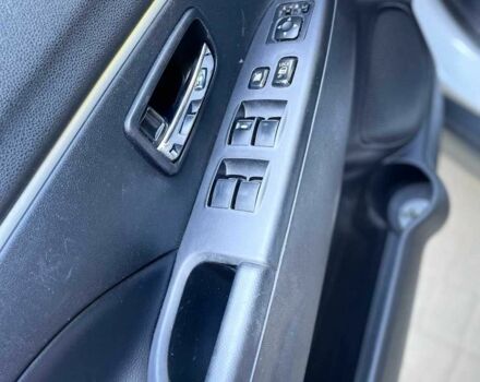 Білий Міцубісі АСХ, об'ємом двигуна 2 л та пробігом 170 тис. км за 9900 $, фото 21 на Automoto.ua