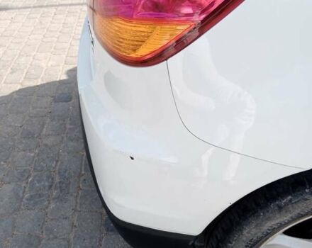 Белый Мицубиси АСХ, объемом двигателя 1.59 л и пробегом 303 тыс. км за 8500 $, фото 13 на Automoto.ua