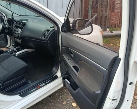 Белый Мицубиси АСХ, объемом двигателя 2 л и пробегом 171 тыс. км за 11539 $, фото 14 на Automoto.ua