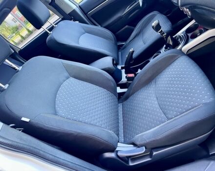 Білий Міцубісі АСХ, об'ємом двигуна 1.8 л та пробігом 162 тис. км за 9499 $, фото 16 на Automoto.ua