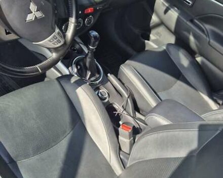 Белый Мицубиси АСХ, объемом двигателя 1.8 л и пробегом 158 тыс. км за 13500 $, фото 13 на Automoto.ua