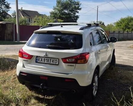 Белый Мицубиси АСХ, объемом двигателя 1.8 л и пробегом 158 тыс. км за 13500 $, фото 2 на Automoto.ua