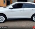 Белый Мицубиси АСХ, объемом двигателя 1.6 л и пробегом 195 тыс. км за 9500 $, фото 4 на Automoto.ua