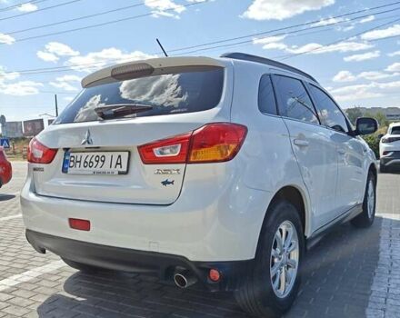 Белый Мицубиси АСХ, объемом двигателя 2 л и пробегом 124 тыс. км за 11500 $, фото 7 на Automoto.ua