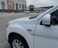 Белый Мицубиси АСХ, объемом двигателя 2 л и пробегом 205 тыс. км за 11200 $, фото 5 на Automoto.ua