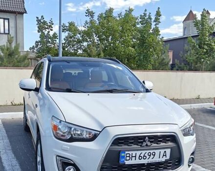 Белый Мицубиси АСХ, объемом двигателя 2 л и пробегом 124 тыс. км за 11500 $, фото 3 на Automoto.ua