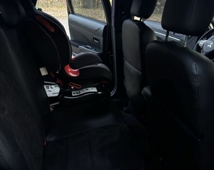 Белый Мицубиси АСХ, объемом двигателя 2 л и пробегом 249 тыс. км за 9200 $, фото 11 на Automoto.ua