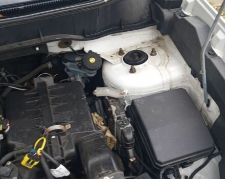 Белый Мицубиси АСХ, объемом двигателя 2 л и пробегом 203 тыс. км за 10750 $, фото 7 на Automoto.ua