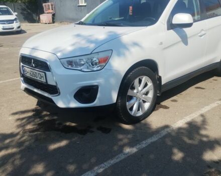 Белый Мицубиси АСХ, объемом двигателя 2 л и пробегом 124 тыс. км за 11500 $, фото 1 на Automoto.ua