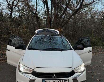 Белый Мицубиси АСХ, объемом двигателя 2 л и пробегом 249 тыс. км за 9200 $, фото 4 на Automoto.ua