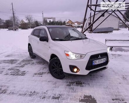 Белый Мицубиси АСХ, объемом двигателя 1.8 л и пробегом 209 тыс. км за 9900 $, фото 4 на Automoto.ua
