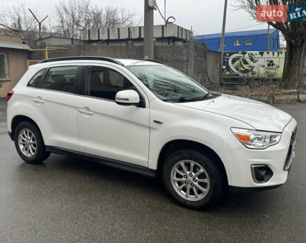 Білий Міцубісі АСХ, об'ємом двигуна 1.8 л та пробігом 113 тис. км за 10800 $, фото 6 на Automoto.ua