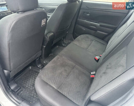 Білий Міцубісі АСХ, об'ємом двигуна 1.8 л та пробігом 113 тис. км за 10800 $, фото 24 на Automoto.ua