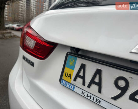 Білий Міцубісі АСХ, об'ємом двигуна 1.8 л та пробігом 113 тис. км за 10800 $, фото 17 на Automoto.ua